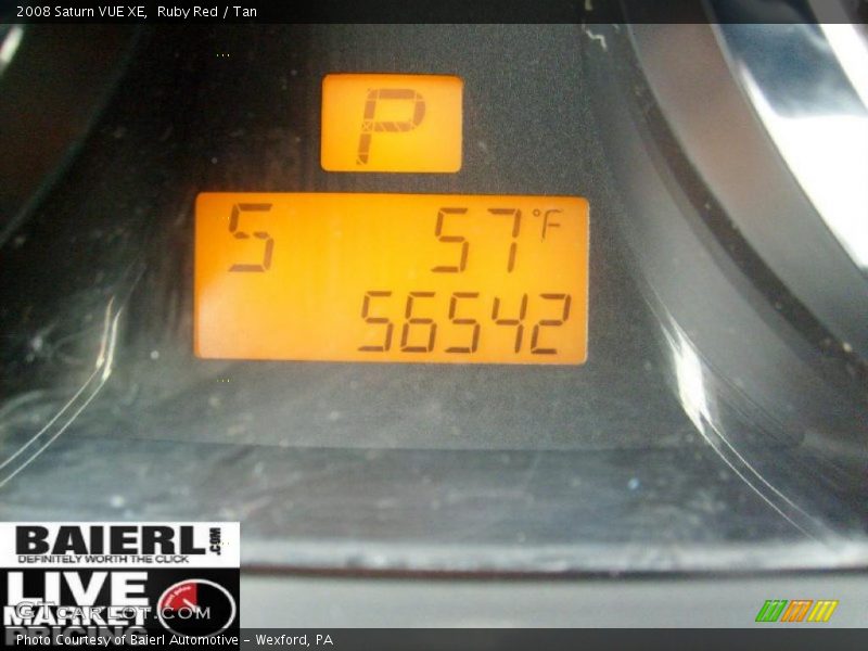 Ruby Red / Tan 2008 Saturn VUE XE