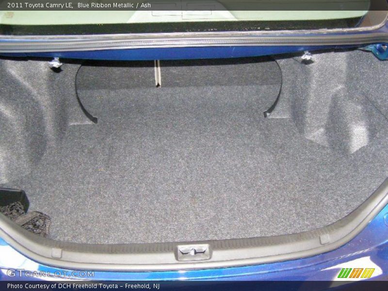 Blue Ribbon Metallic / Ash 2011 Toyota Camry LE