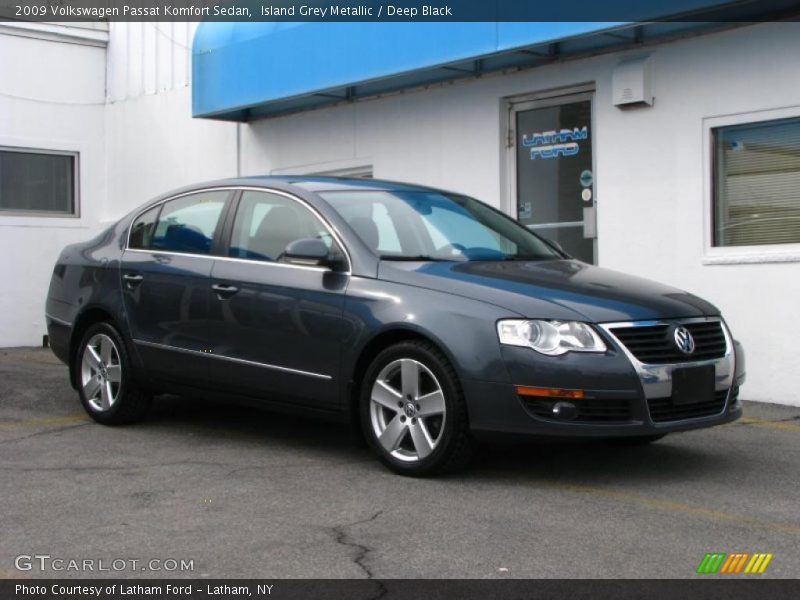 Island Grey Metallic / Deep Black 2009 Volkswagen Passat Komfort Sedan