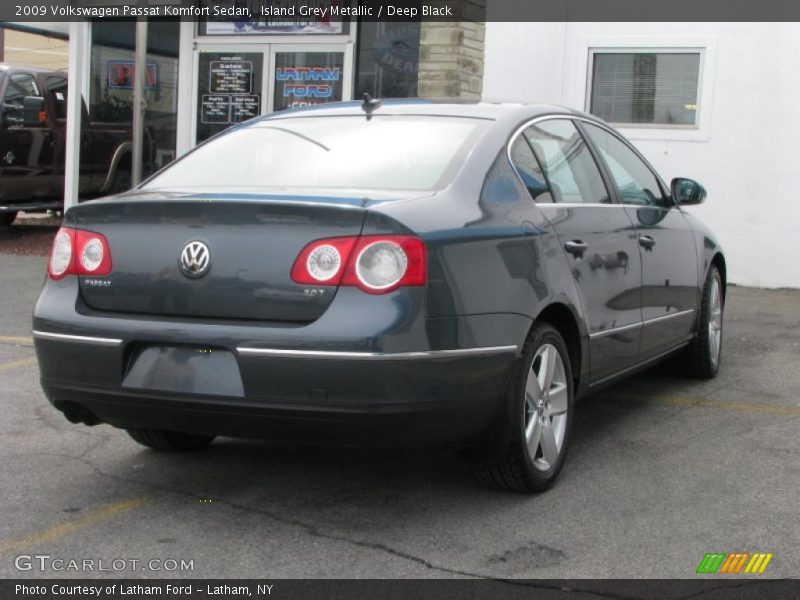 Island Grey Metallic / Deep Black 2009 Volkswagen Passat Komfort Sedan