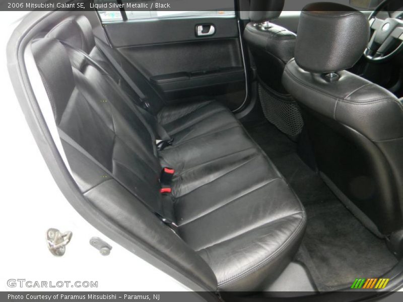 Liquid Silver Metallic / Black 2006 Mitsubishi Galant SE