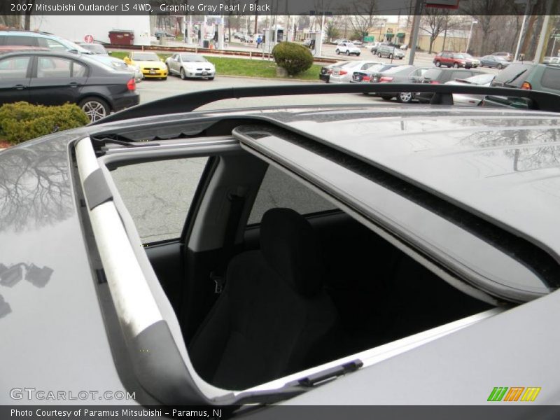 Graphite Gray Pearl / Black 2007 Mitsubishi Outlander LS 4WD