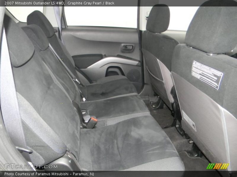 Graphite Gray Pearl / Black 2007 Mitsubishi Outlander LS 4WD