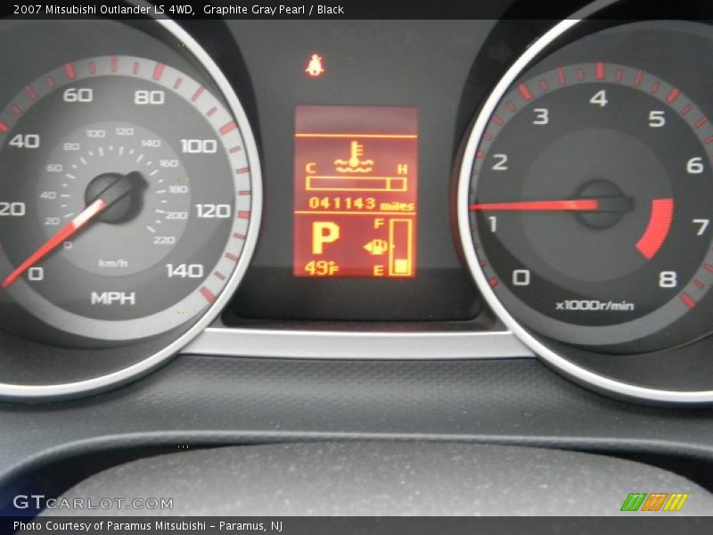 Graphite Gray Pearl / Black 2007 Mitsubishi Outlander LS 4WD