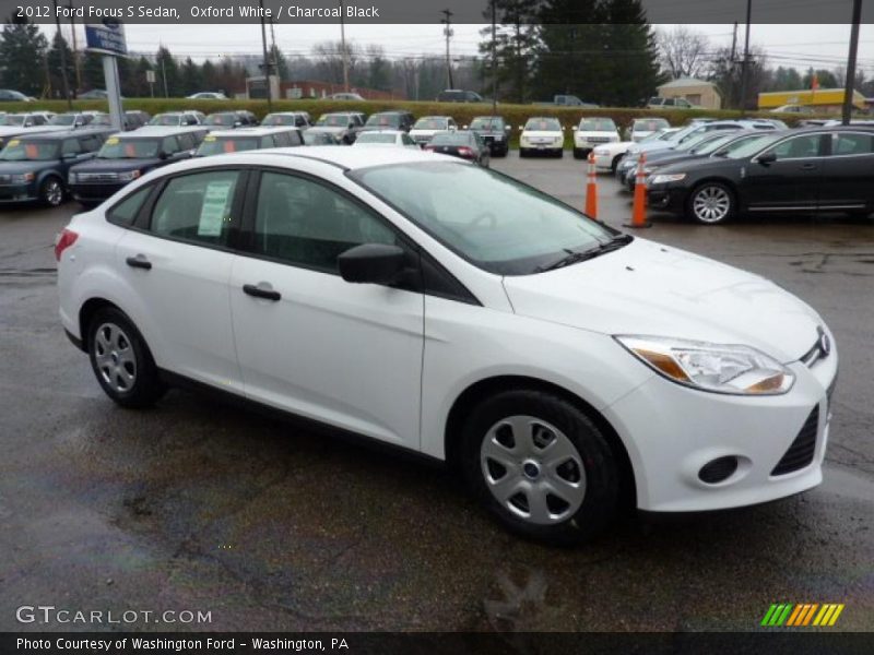 Oxford White / Charcoal Black 2012 Ford Focus S Sedan