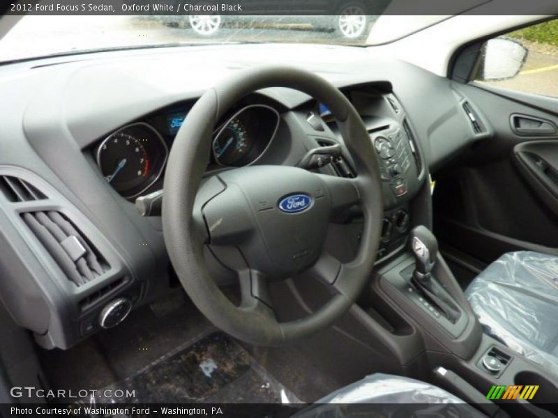  2012 Focus S Sedan Charcoal Black Interior