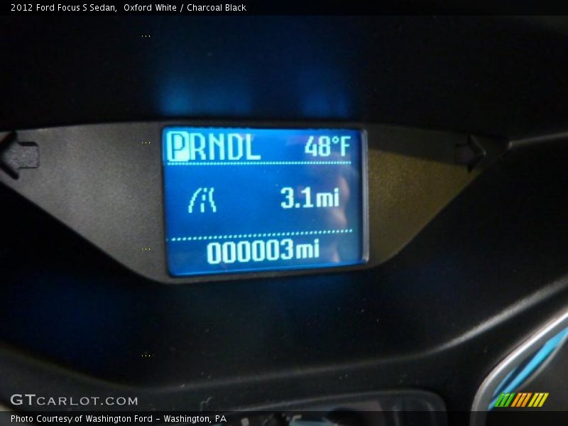 Oxford White / Charcoal Black 2012 Ford Focus S Sedan