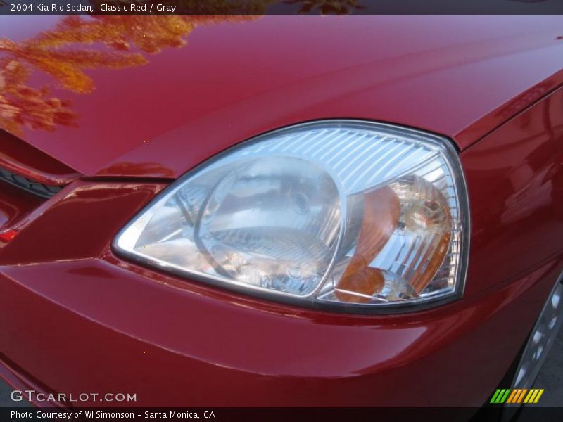 Classic Red / Gray 2004 Kia Rio Sedan