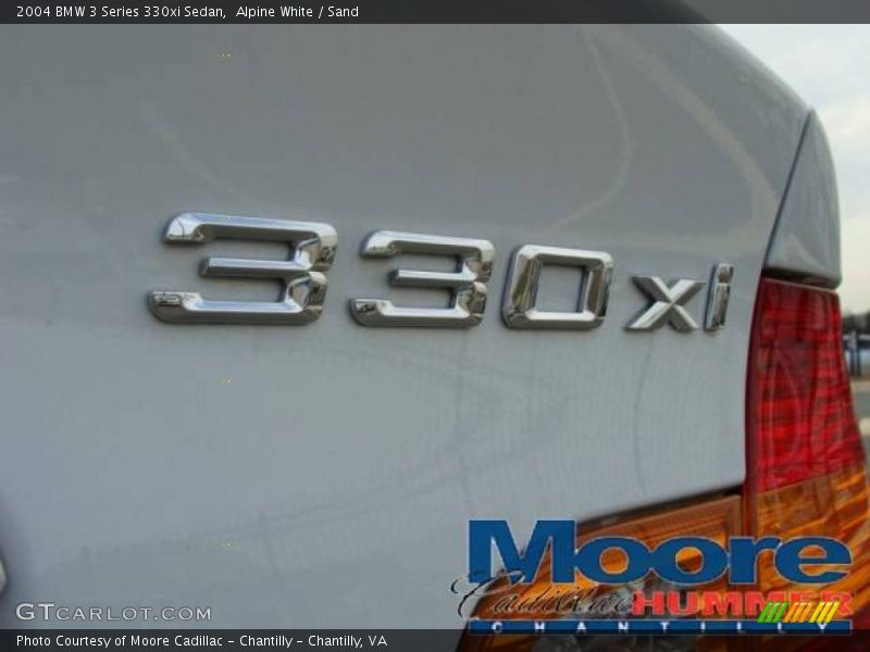 Alpine White / Sand 2004 BMW 3 Series 330xi Sedan