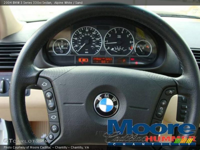 Alpine White / Sand 2004 BMW 3 Series 330xi Sedan