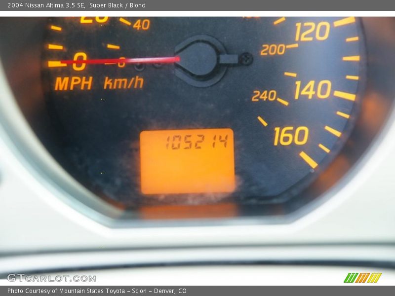 Super Black / Blond 2004 Nissan Altima 3.5 SE