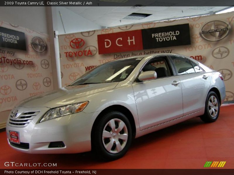 Classic Silver Metallic / Ash 2009 Toyota Camry LE