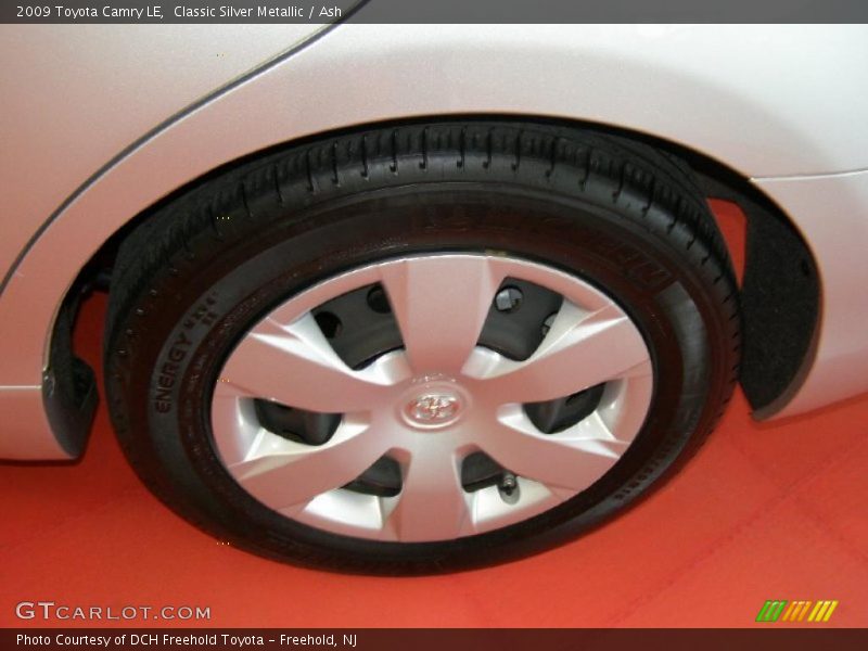 Classic Silver Metallic / Ash 2009 Toyota Camry LE