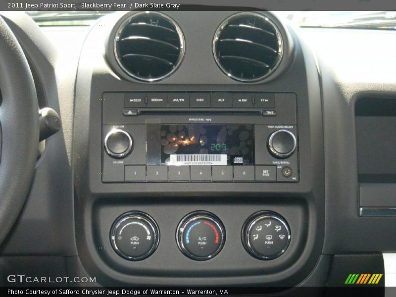 Blackberry Pearl / Dark Slate Gray 2011 Jeep Patriot Sport