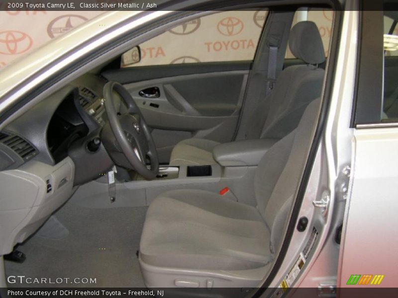 Classic Silver Metallic / Ash 2009 Toyota Camry LE