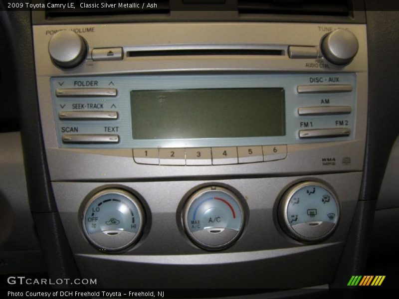 Classic Silver Metallic / Ash 2009 Toyota Camry LE