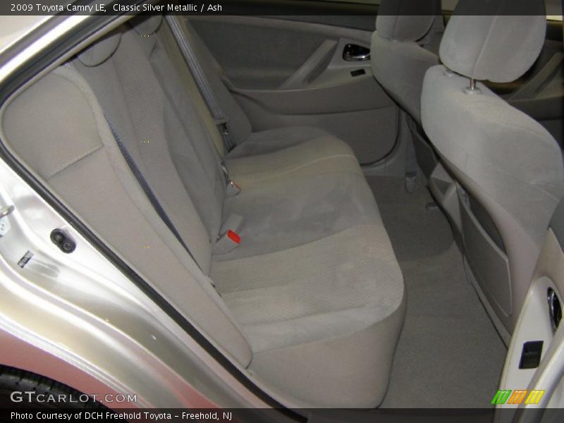 Classic Silver Metallic / Ash 2009 Toyota Camry LE
