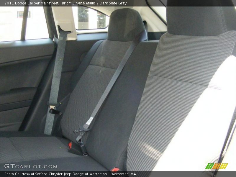 Bright Silver Metallic / Dark Slate Gray 2011 Dodge Caliber Mainstreet