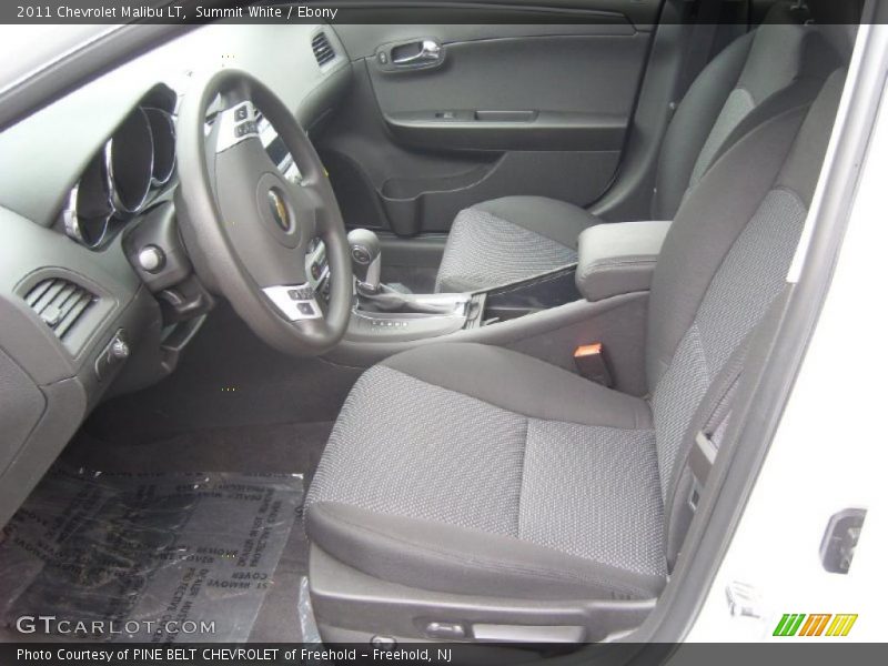 Summit White / Ebony 2011 Chevrolet Malibu LT