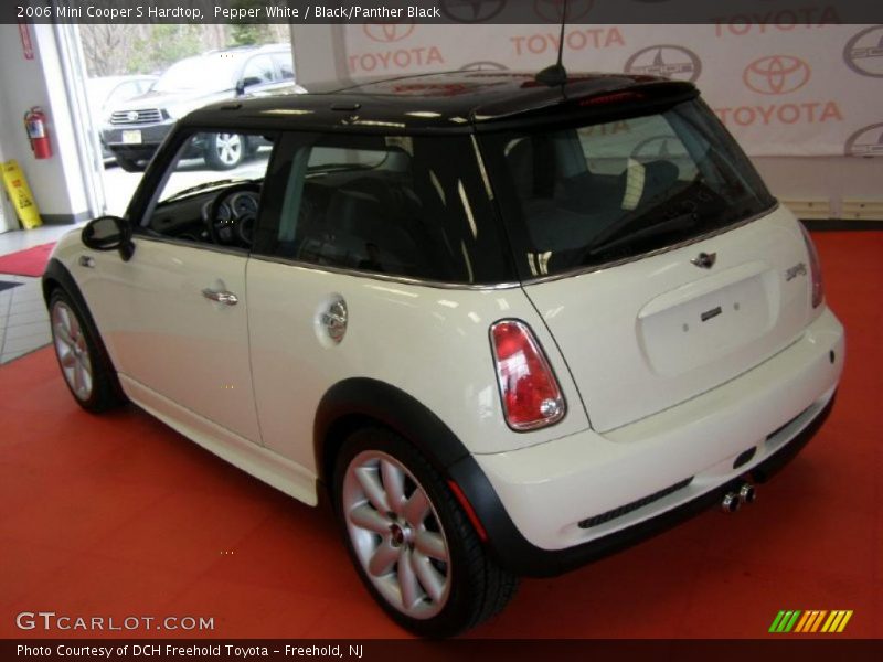 Pepper White / Black/Panther Black 2006 Mini Cooper S Hardtop