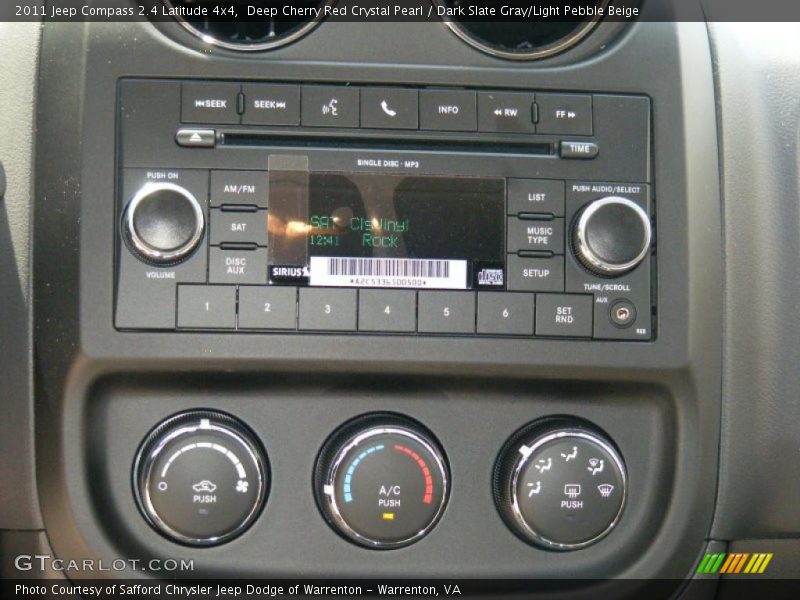 Controls of 2011 Compass 2.4 Latitude 4x4