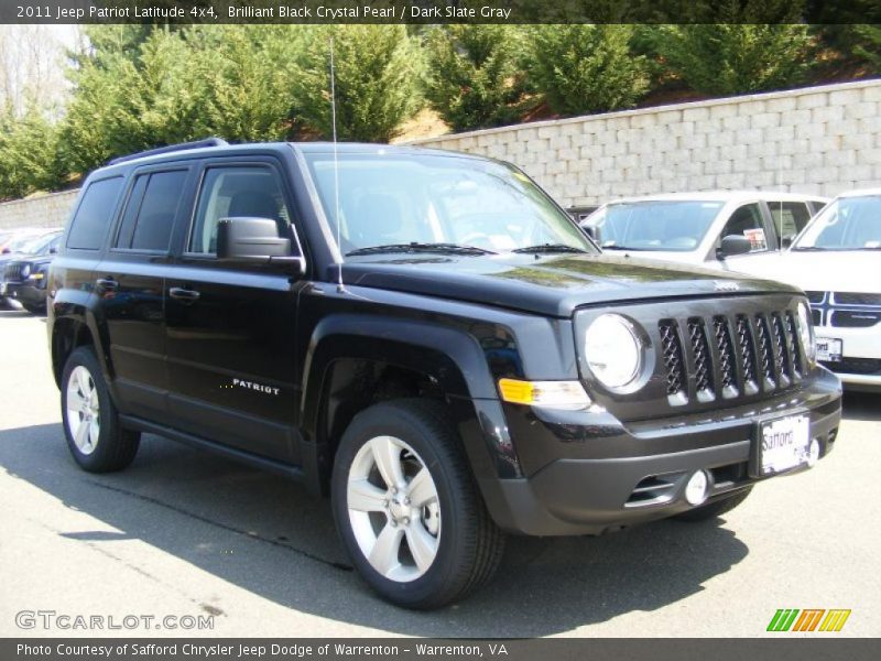 Brilliant Black Crystal Pearl / Dark Slate Gray 2011 Jeep Patriot Latitude 4x4