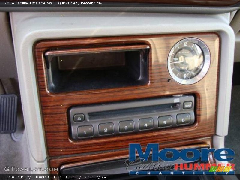 Quicksilver / Pewter Gray 2004 Cadillac Escalade AWD