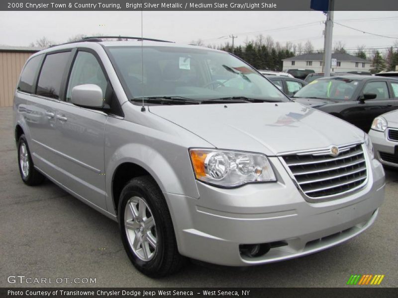 Bright Silver Metallic / Medium Slate Gray/Light Shale 2008 Chrysler Town & Country Touring
