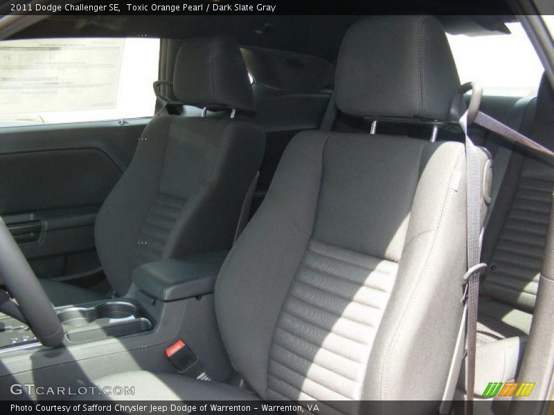 Toxic Orange Pearl / Dark Slate Gray 2011 Dodge Challenger SE