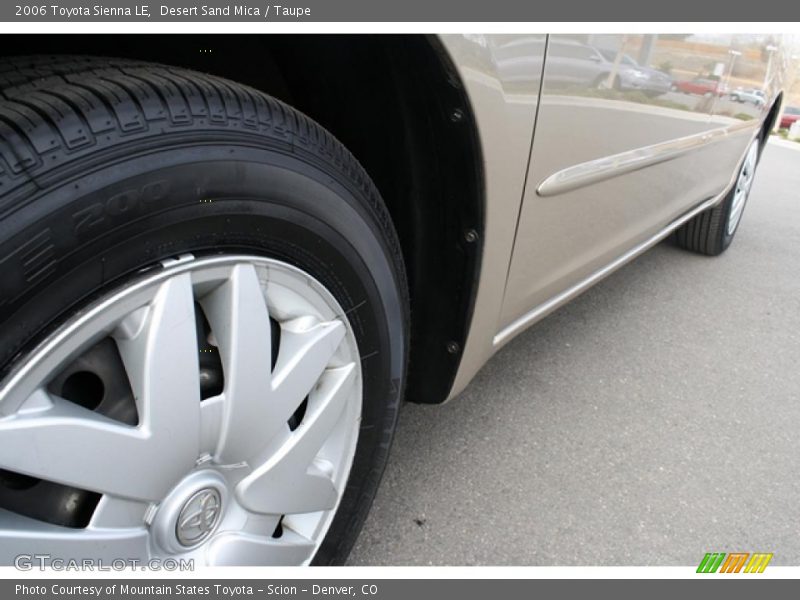 Desert Sand Mica / Taupe 2006 Toyota Sienna LE