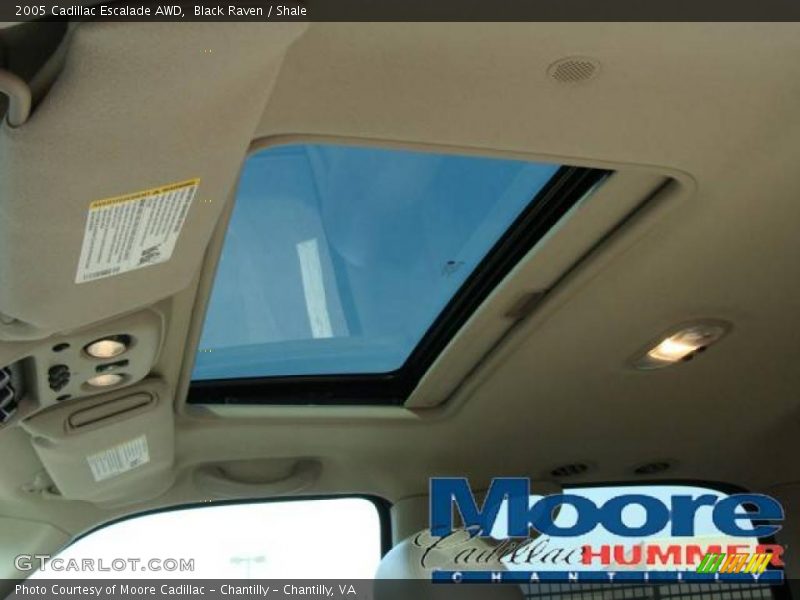 Black Raven / Shale 2005 Cadillac Escalade AWD