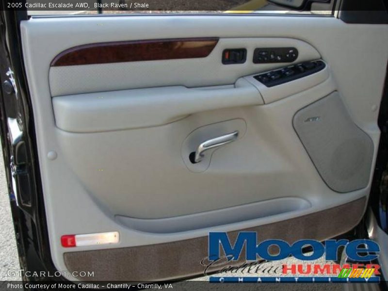Black Raven / Shale 2005 Cadillac Escalade AWD