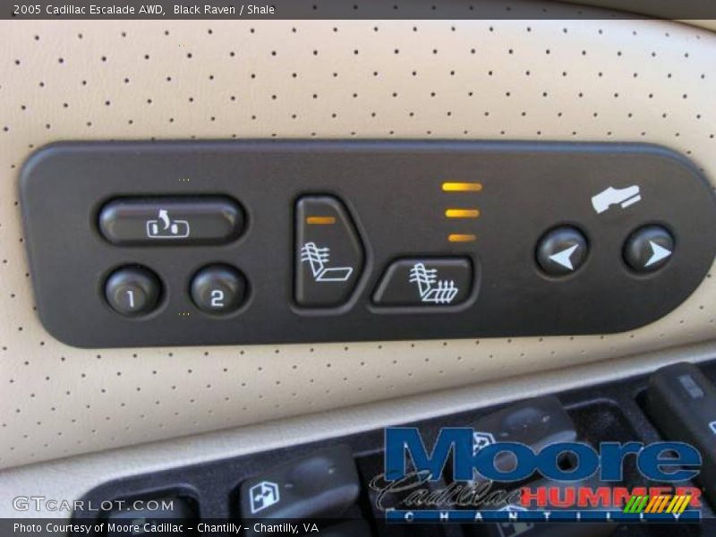 Black Raven / Shale 2005 Cadillac Escalade AWD