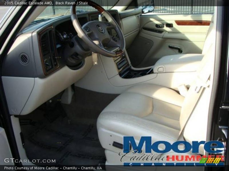 Black Raven / Shale 2005 Cadillac Escalade AWD