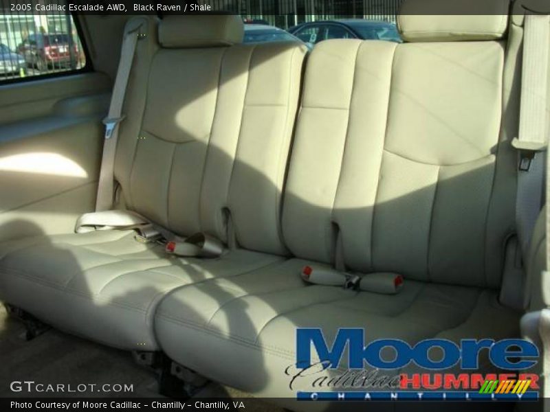 Black Raven / Shale 2005 Cadillac Escalade AWD