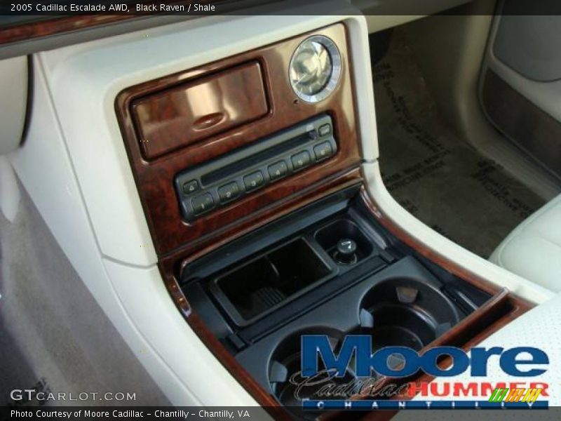 Black Raven / Shale 2005 Cadillac Escalade AWD