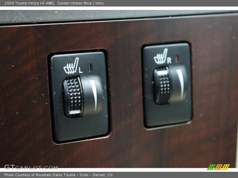 Golden Umber Mica / Ivory 2009 Toyota Venza V6 AWD