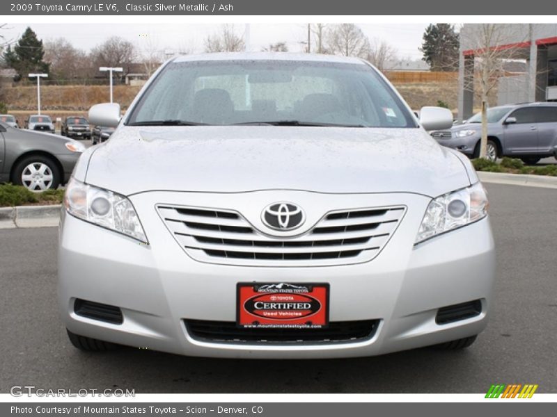 Classic Silver Metallic / Ash 2009 Toyota Camry LE V6