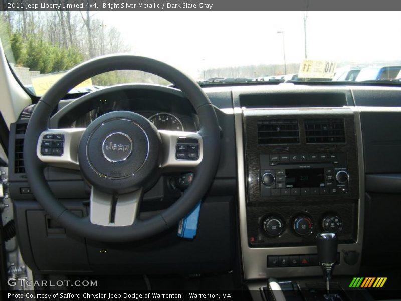 Bright Silver Metallic / Dark Slate Gray 2011 Jeep Liberty Limited 4x4