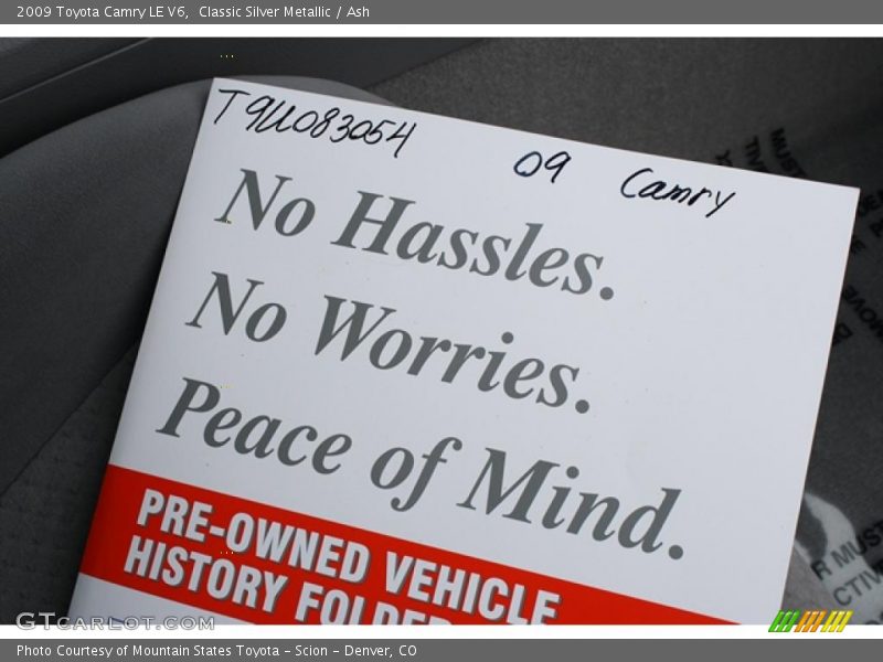 Classic Silver Metallic / Ash 2009 Toyota Camry LE V6