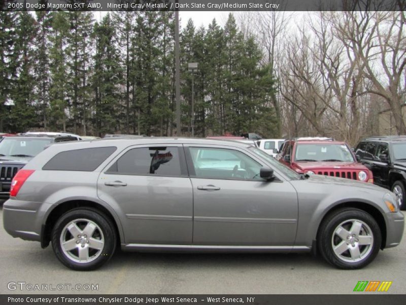 Mineral Gray Metallic / Dark Slate Gray/Medium Slate Gray 2005 Dodge Magnum SXT AWD