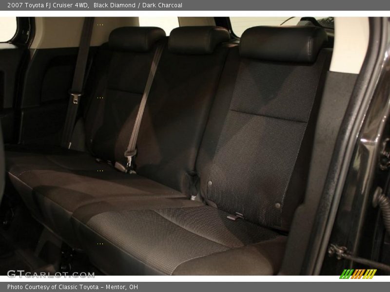 Black Diamond / Dark Charcoal 2007 Toyota FJ Cruiser 4WD