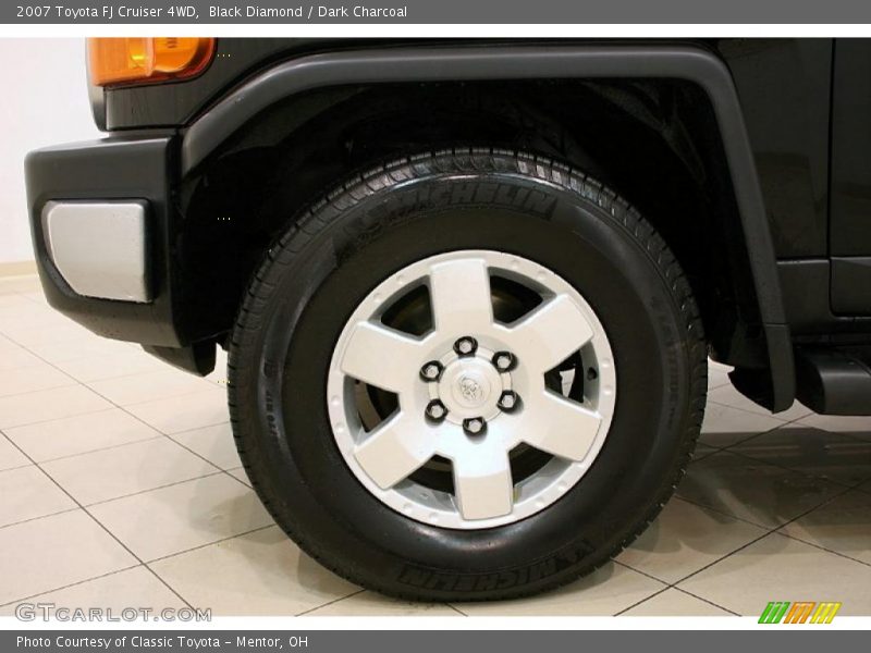 Black Diamond / Dark Charcoal 2007 Toyota FJ Cruiser 4WD