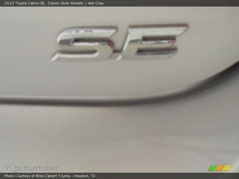 Classic Silver Metallic / Ash Gray 2010 Toyota Camry SE