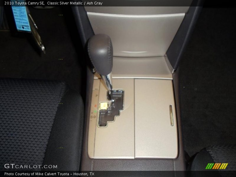 Classic Silver Metallic / Ash Gray 2010 Toyota Camry SE