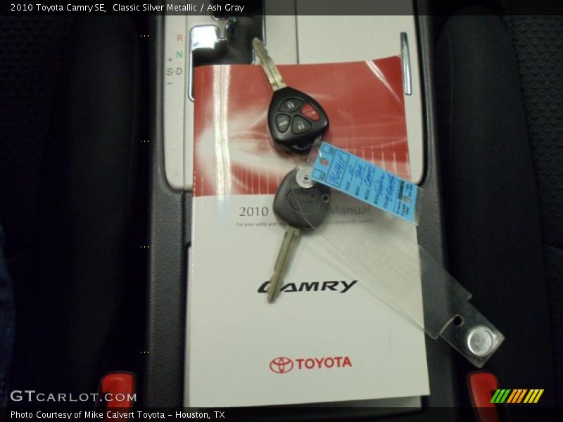 Classic Silver Metallic / Ash Gray 2010 Toyota Camry SE