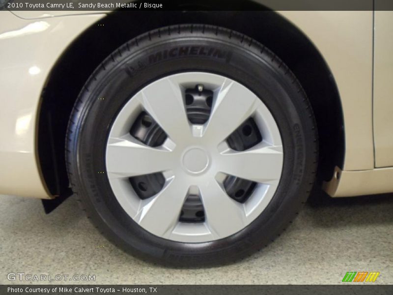 Sandy Beach Metallic / Bisque 2010 Toyota Camry LE