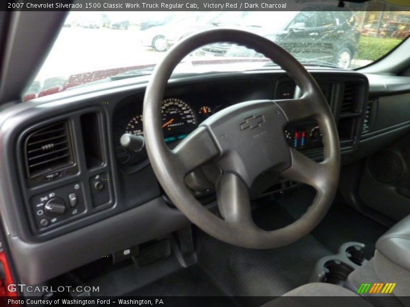 Victory Red / Dark Charcoal 2007 Chevrolet Silverado 1500 Classic Work Truck Regular Cab