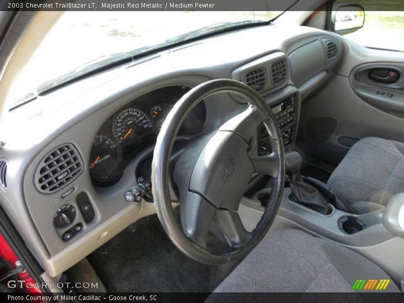 Majestic Red Metallic / Medium Pewter 2003 Chevrolet TrailBlazer LT