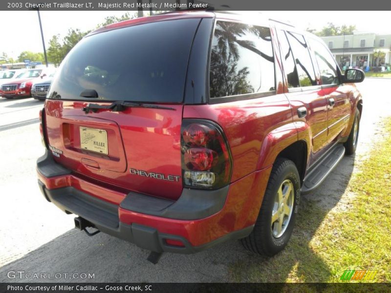 Majestic Red Metallic / Medium Pewter 2003 Chevrolet TrailBlazer LT